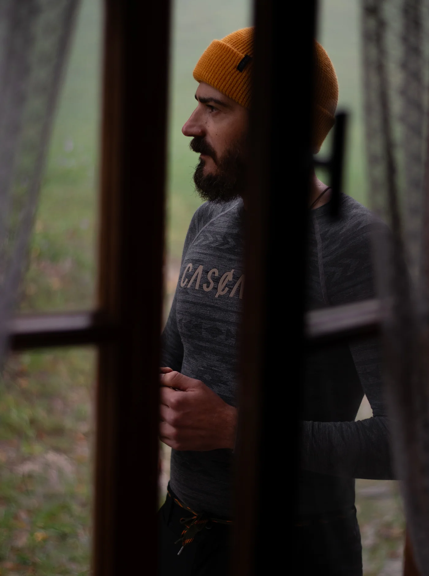 Merino Base Layer Long Sleeve Unisex - Earth Black - Image 5