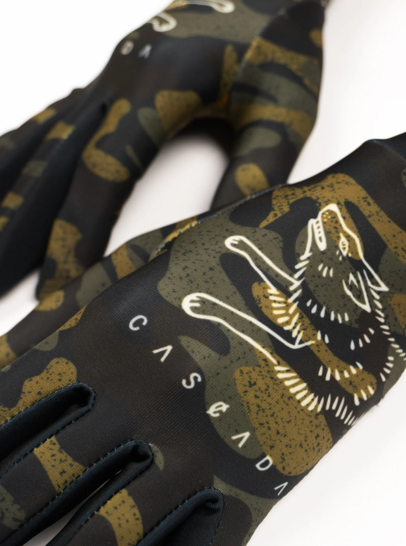 Mid-Weight Gloves - Woodland - Image 3