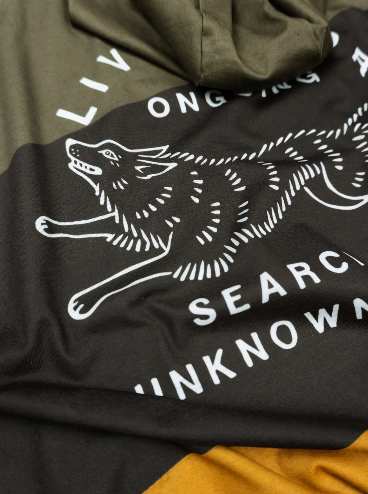 Trail T-Shirt Hoodie - Farlands - Image 5