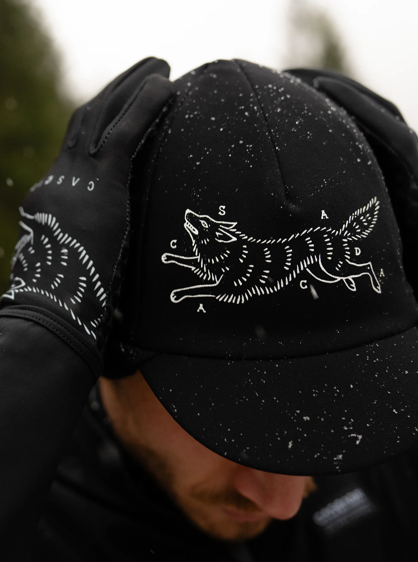 Wolf Winter Hat - Image 3
